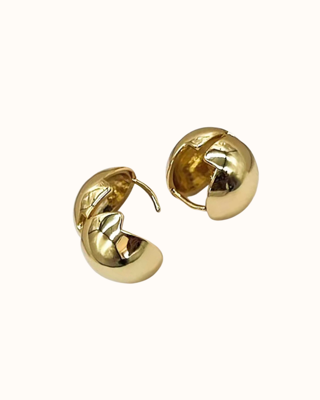 The It Girl Earrings